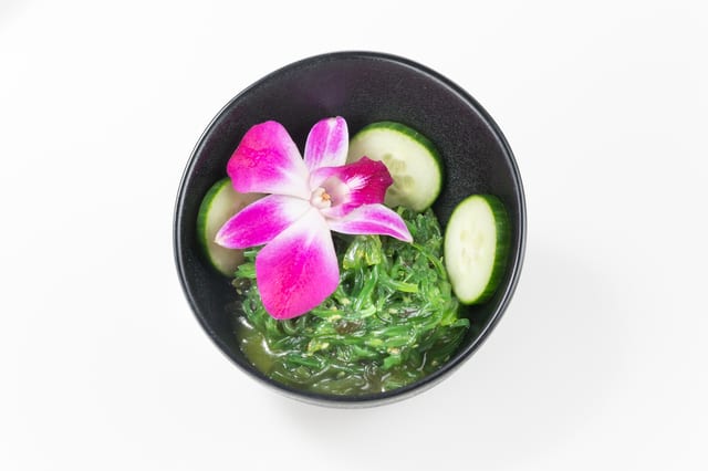 Side: Seaweed Salad.